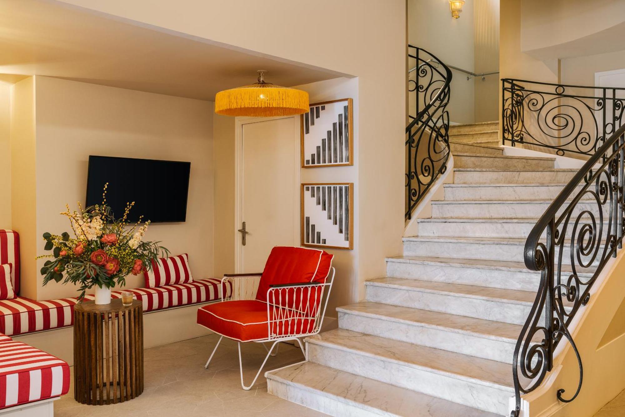 Yelo Lumiere Powered By Sonder Hotel Cannes Exterior photo